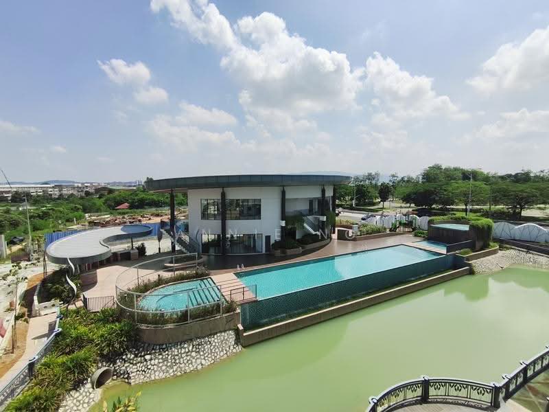Bungalow House for Sale in Kwasa Damansara (Sungai Buloh) - Annie Ng - Exterior - PropertyGuru.com.my