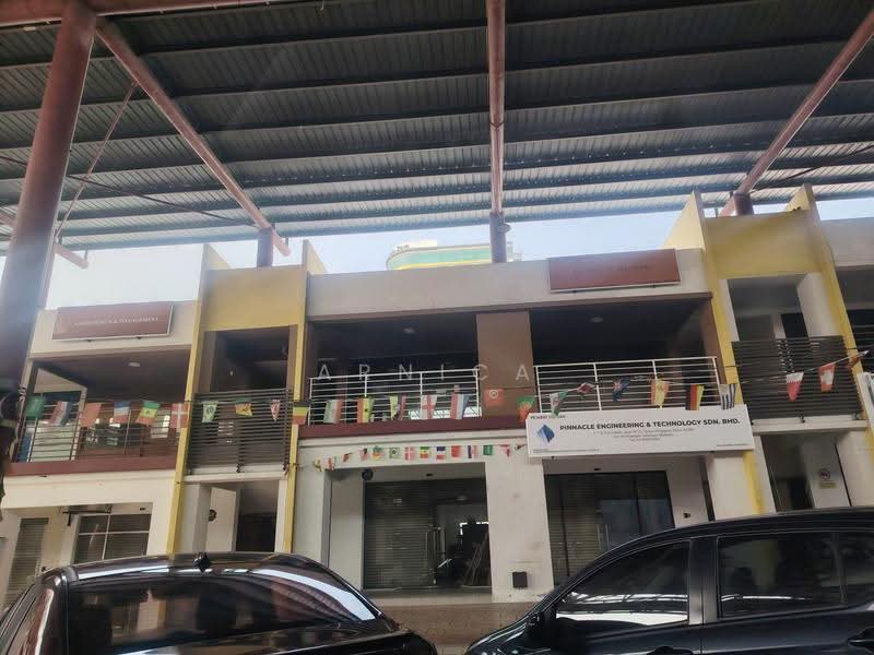Shop / Office for Sale in Bandar Putra Permai (Seri Kembangan) - Arnica Low - PropertyGuru.com.my