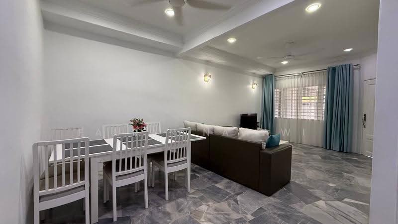 1-storey Terraced House for Sale in Shah Alam (Selangor) - Fauran Nawawi - Living Room - PropertyGuru.com.my