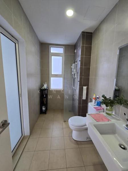 Kondominium untuk Disewa di Damansara Foresta - Kenneth Wang - Bathroom - PropertyGuru.com.my