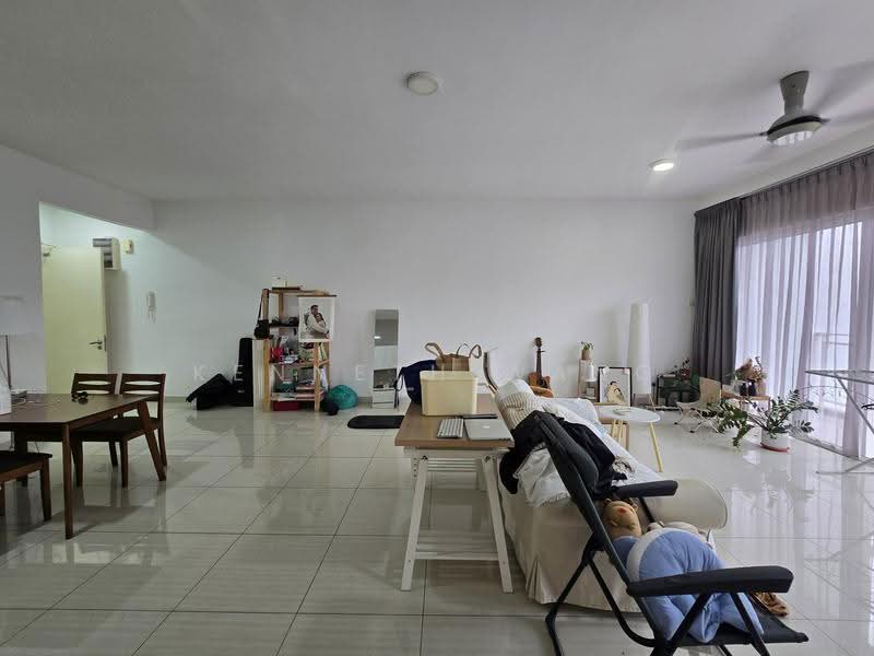 Kondominium untuk Disewa di Damansara Foresta - Kenneth Wang - Living Room - PropertyGuru.com.my