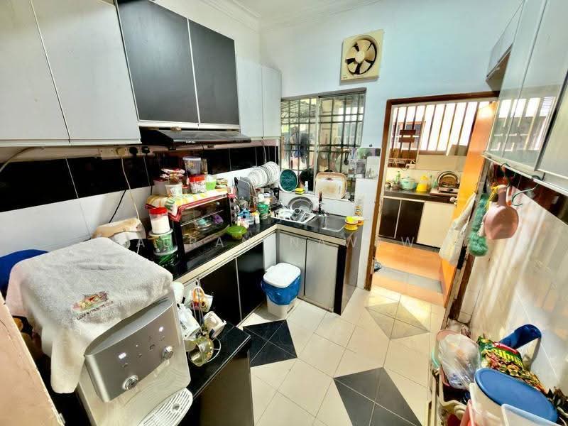 2-storey Terraced House for Sale in Jenjarom (Selangor) - Fauran Nawawi - PropertyGuru.com.my