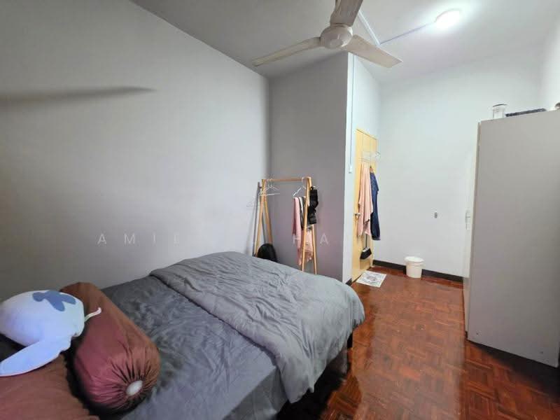 Apartment for Sale at Fairville - Amierul Hafizie - Bedroom - PropertyGuru.com.my