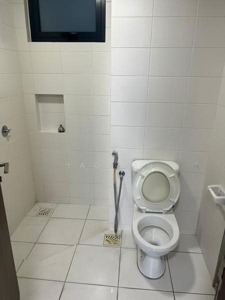 Service Residence for Sale at Trefoil @ Setia City - Yao Tan - Bathroom - PropertyGuru.com.my