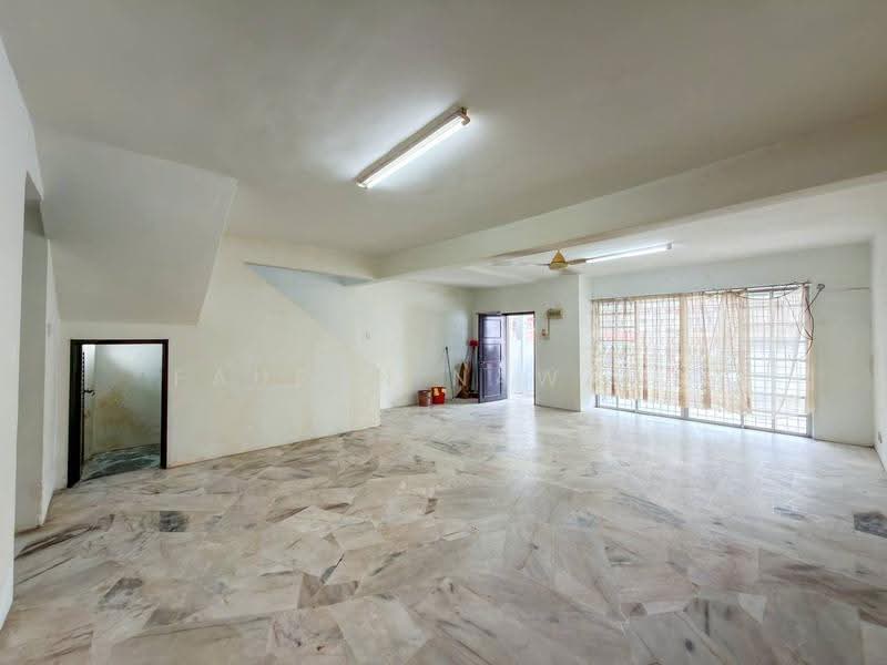 2-storey Terraced House for Sale in Jenjarom (Selangor) - Fauran Nawawi - PropertyGuru.com.my