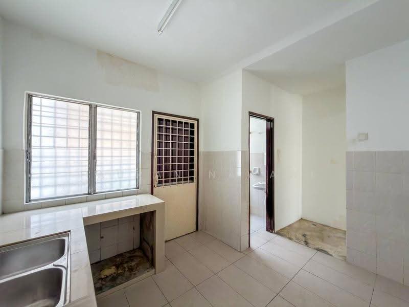 2-storey Terraced House for Sale in Jenjarom (Selangor) - Fauran Nawawi - PropertyGuru.com.my