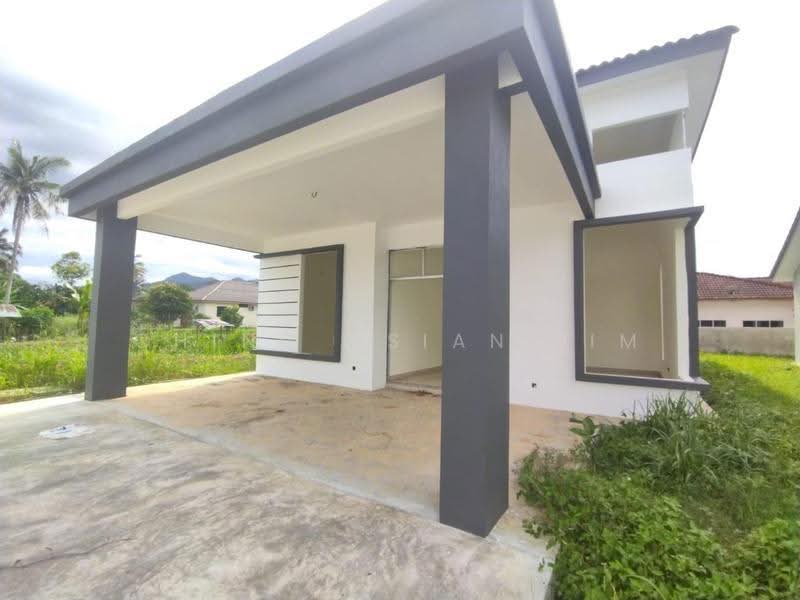 Bungalow House for Sale in Rumah Banglo 1 Tingkat di Gurun Kedah (Gurun) - Ching Hsian Lim - Exterior - PropertyGuru.com.my