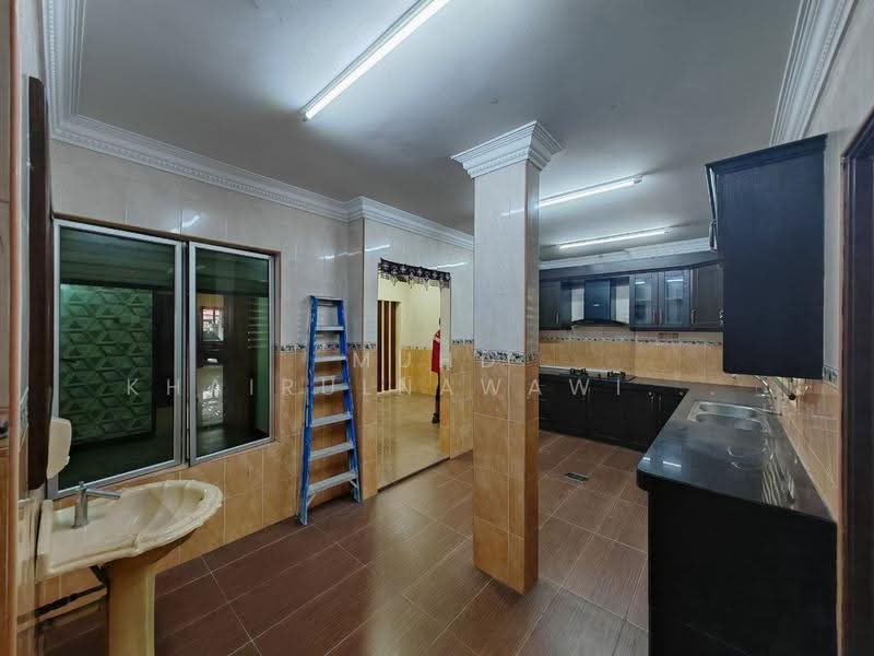 2-storey Terraced House for Sale in Taman Sri Bayu (Rawang) - Muhd Khairulnawawi Kamaruddin - Kitchen - PropertyGuru.com.my