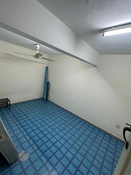 Rumah Teres 2.5-Tingkat untuk Dijual di Alam Damai (Cheras) - Lee Luke - PropertyGuru.com.my