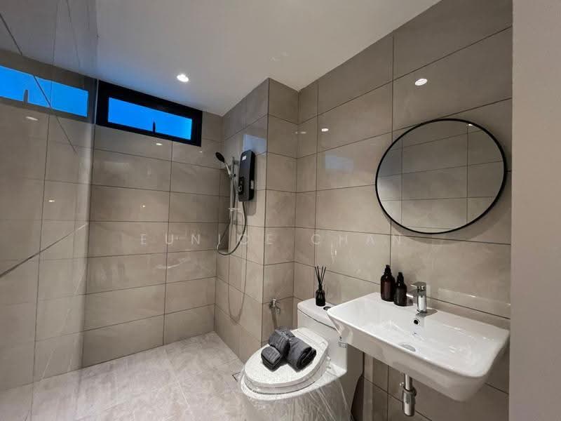 Service Residence for Sale at M Nova - Eunice Chan - Bathroom - PropertyGuru.com.my