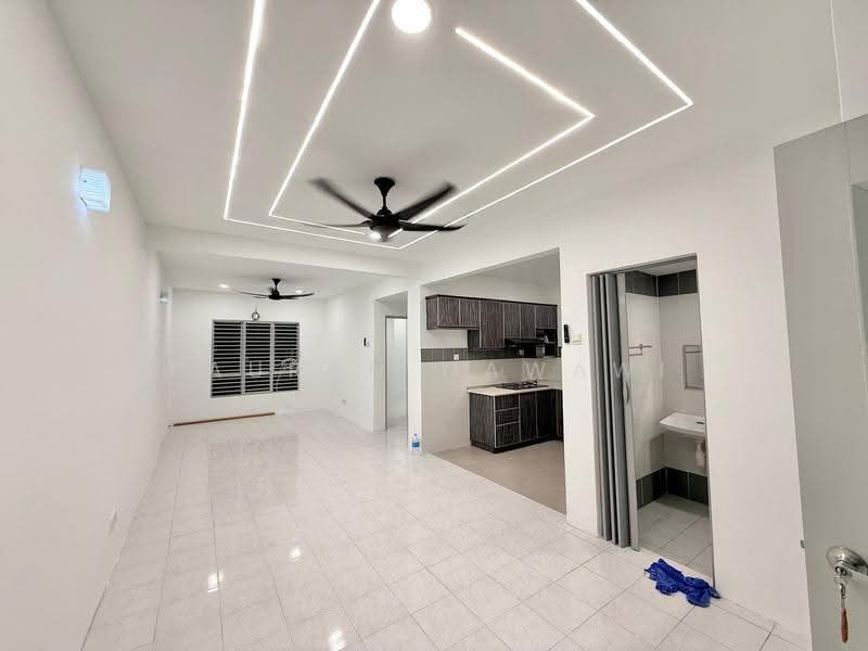 Pangsapuri untuk Dijual di Villa Tropika - Fauran Nawawi - Living Room - PropertyGuru.com.my