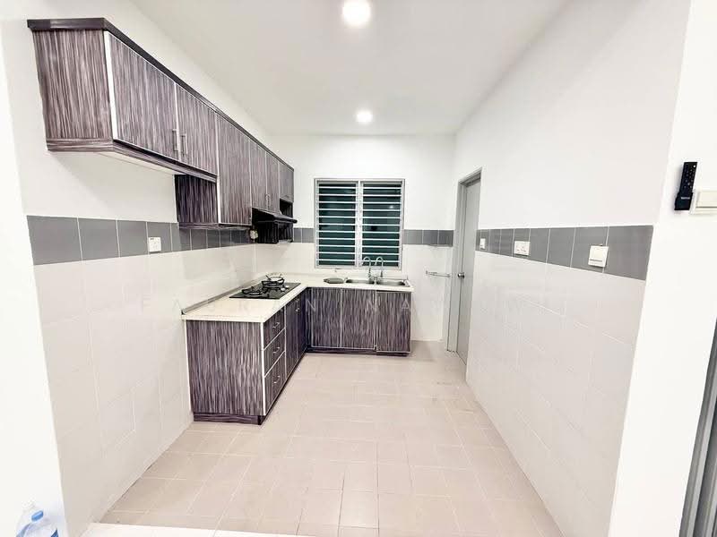 Pangsapuri untuk Dijual di Villa Tropika - Fauran Nawawi - PropertyGuru.com.my