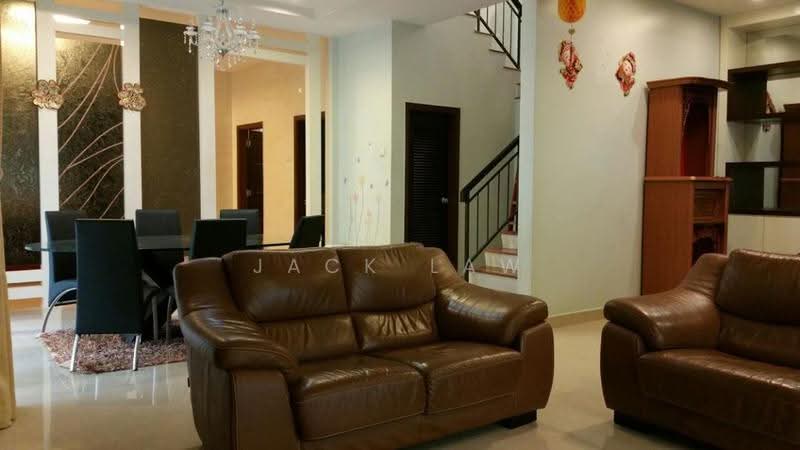 Rumah Berkembar untuk Disewa di Batu Ferringhi (Penang) - Jack Law - Living Room - PropertyGuru.com.my