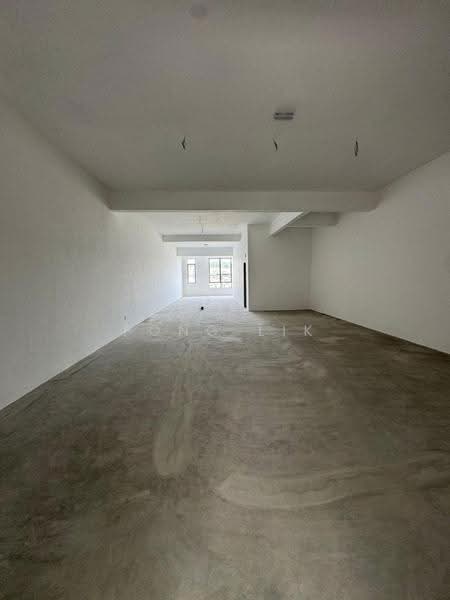 Shop for Rent in Austin Crest (Johor Bahru) - Fong Lik - Interior - PropertyGuru.com.my