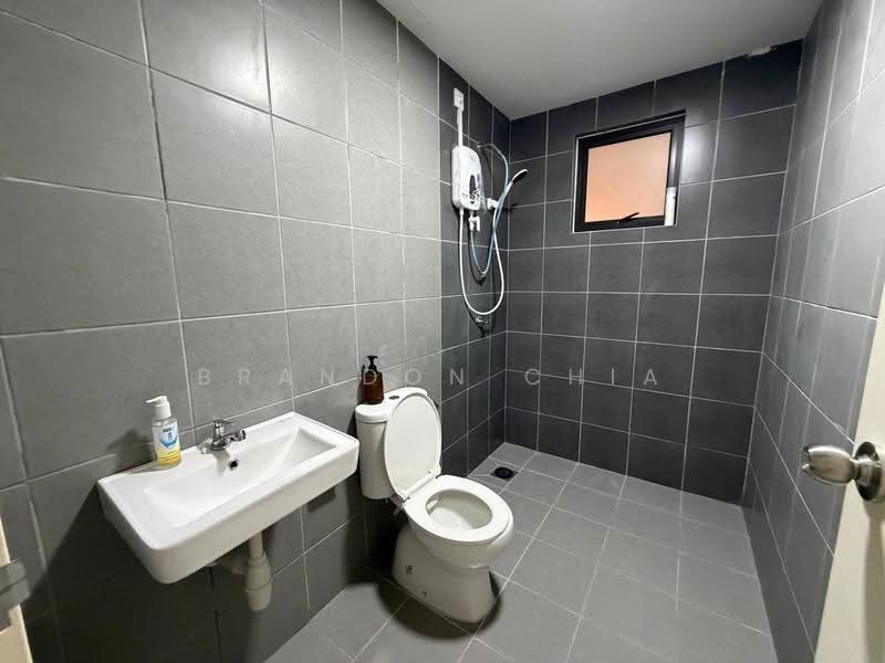 Condominium for Rent at Vierra Residence - Brandon Chia - Bathroom - PropertyGuru.com.my
