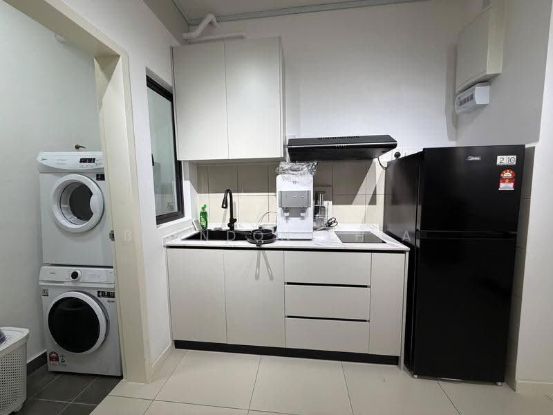 Condominium for Rent at Vierra Residence - Brandon Chia - Kitchen - PropertyGuru.com.my