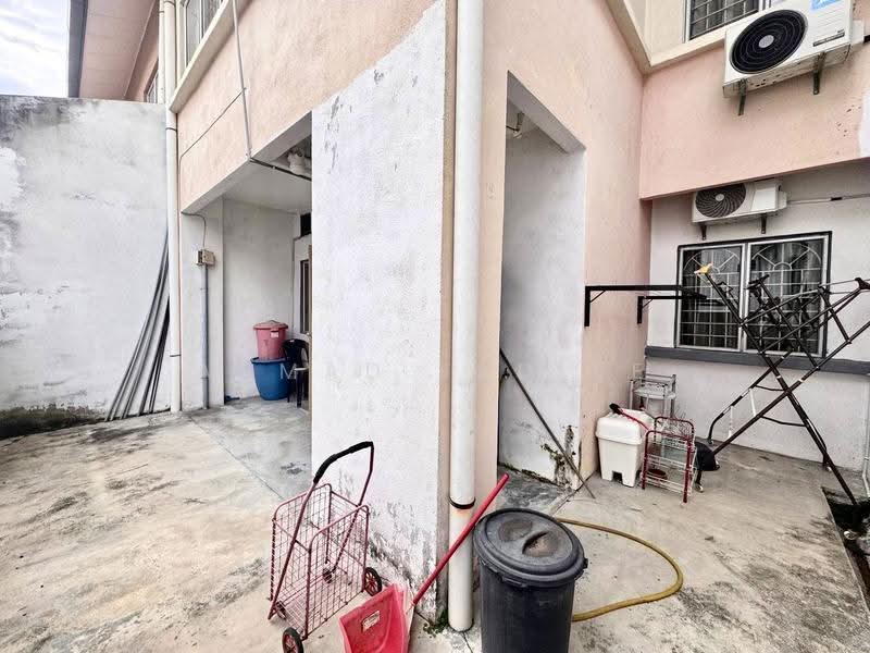 Rumah Teres 2-Tingkat untuk Dijual di Bandar Seri Putra (Bangi) - Ahmad Fadlee - PropertyGuru.com.my