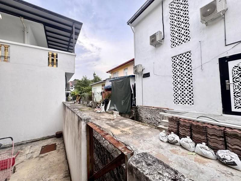 Rumah Teres 2-Tingkat untuk Dijual di Bandar Seri Putra (Bangi) - Ahmad Fadlee - PropertyGuru.com.my