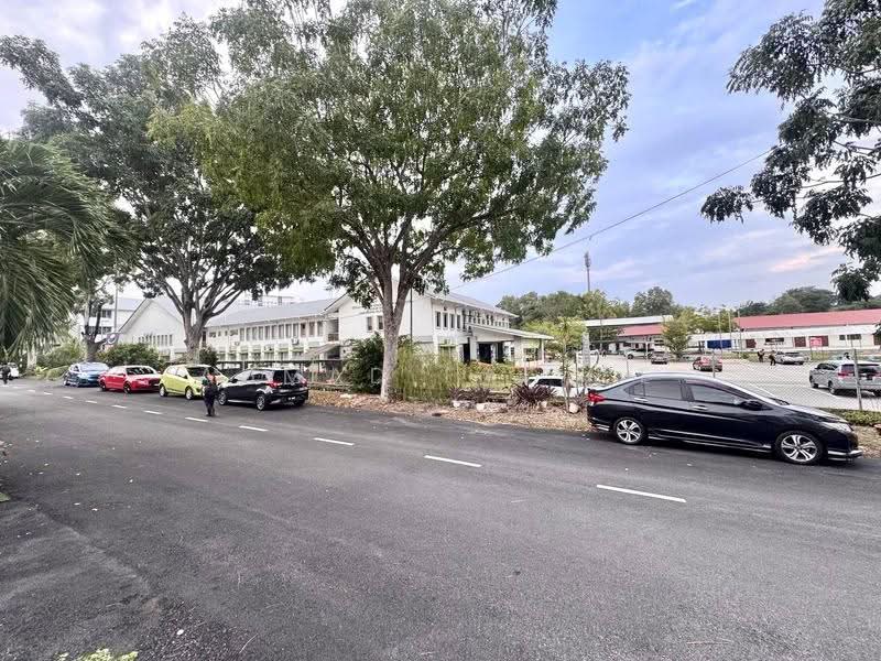 Rumah Teres 2-Tingkat untuk Dijual di Bandar Seri Putra (Bangi) - Ahmad Fadlee - PropertyGuru.com.my