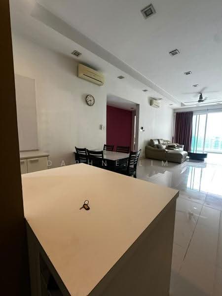 Kondominium untuk Disewa di The Park Residences 1 - Daphne Lim - Living Room - PropertyGuru.com.my