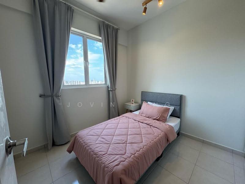 Kondominium untuk Disewa di Ideal Residency - Jovin Pang - Bedroom - PropertyGuru.com.my