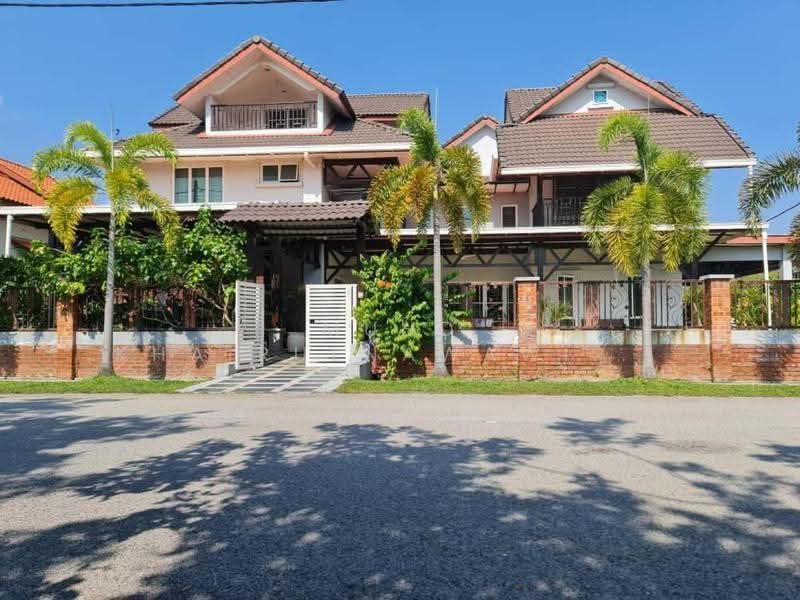 Bungalow House untuk Dijual di Bandar Baru Salak Tinggi (Sepang) - Muhd Khairulnawawi Kamaruddin - Exterior - PropertyGuru.com.my