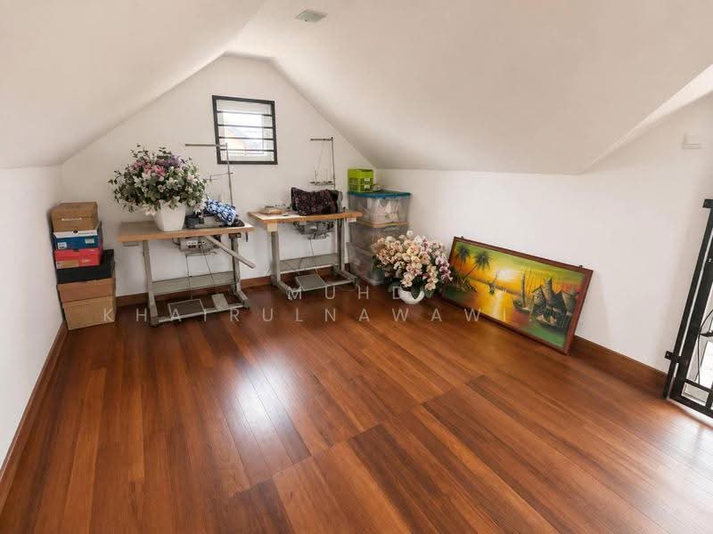 Bungalow House untuk Dijual di Bandar Baru Salak Tinggi (Sepang) - Muhd Khairulnawawi Kamaruddin - Study - PropertyGuru.com.my
