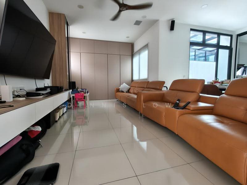 Rumah Teres 2-Tingkat untuk Dijual di Setia Alam (Selangor) - Dennis Low - Living Room - PropertyGuru.com.my