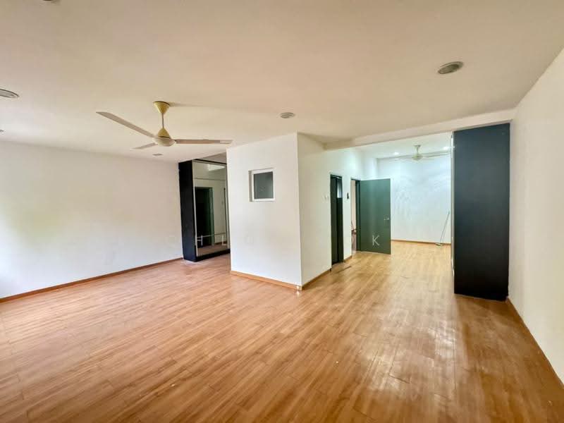 Rumah Teres 2-Tingkat untuk Dijual di Kota Emerald (Rawang) - Chloe Kok - Living Room - PropertyGuru.com.my