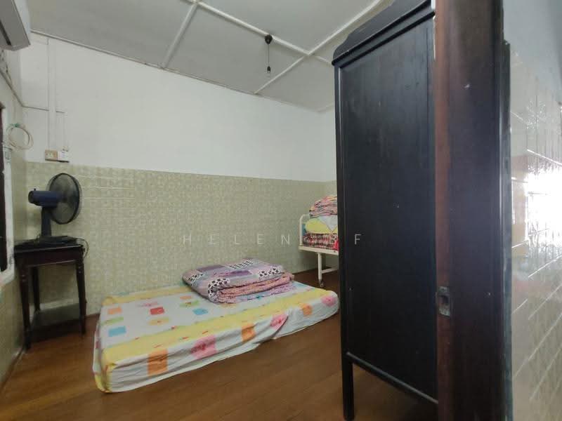 Rumah Teres untuk Dijual di Taman Hilir (Melaka City) - Helen BF - Bedroom - PropertyGuru.com.my