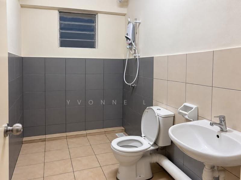 Apartment for Rent at Jiran Residensi - Yvonne Lee - Bathroom - PropertyGuru.com.my