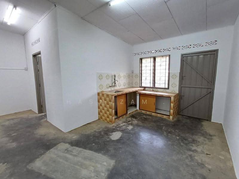 1-storey Terraced House for Sale in Taman Bandar Baru (Sungai Lalang) - Hasnizam . - PropertyGuru.com.my