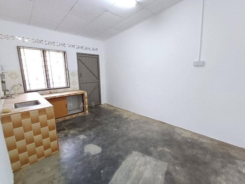 1-storey Terraced House for Sale in Taman Bandar Baru (Sungai Lalang) - Hasnizam . - PropertyGuru.com.my