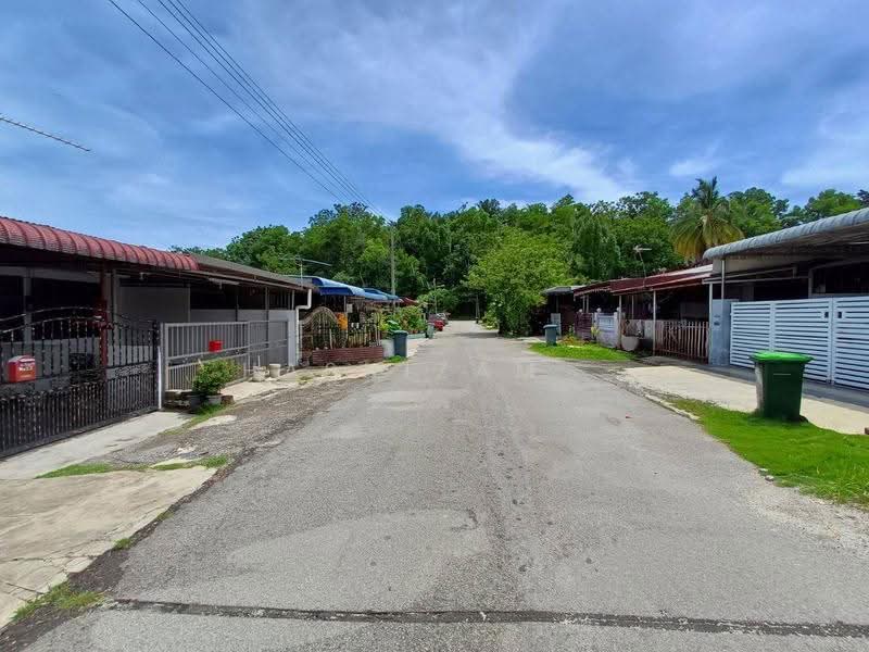 1-storey Terraced House for Sale in Taman Bandar Baru (Sungai Lalang) - Hasnizam . - PropertyGuru.com.my