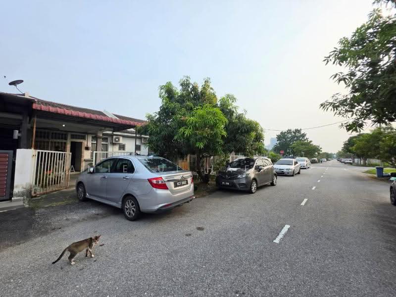 1-storey Terraced House for Sale in Bandar Saujana Putra (Tanjong Duabelas) - Amierul Hafizie - Exterior - PropertyGuru.com.my