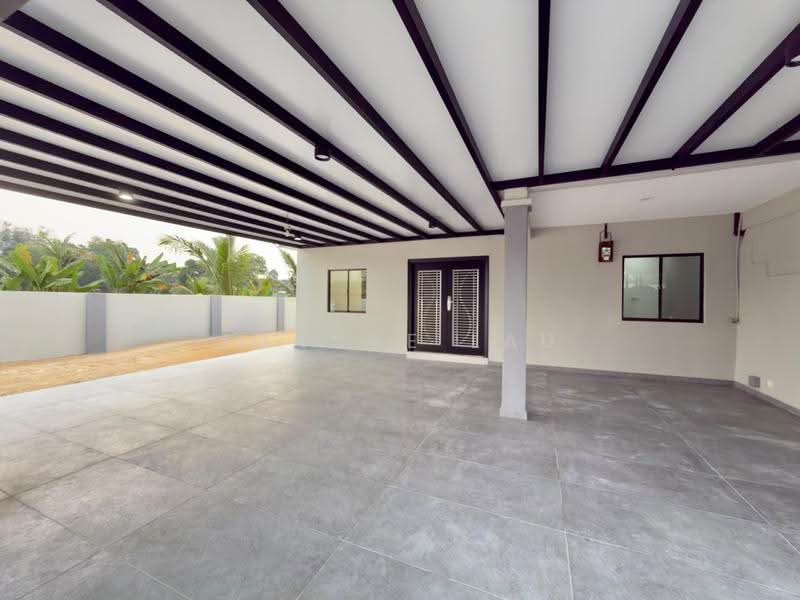 Rumah Teres 1-Tingkat untuk Dijual di Taman Universiti (Sri Gading) - Joanne Lau - Exterior - PropertyGuru.com.my