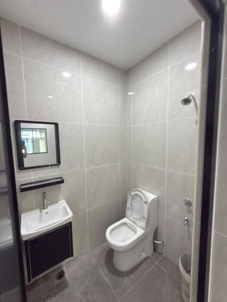 Rumah Teres 1-Tingkat untuk Dijual di Taman Universiti (Sri Gading) - Joanne Lau - Bathroom - PropertyGuru.com.my