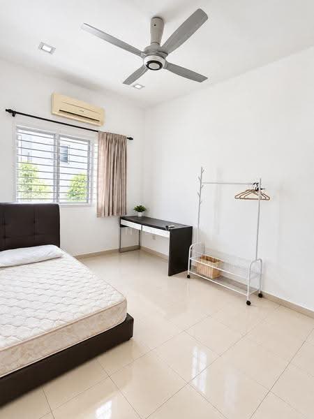 2-storey Terraced House for Rent in Setia Indah (Setia Alam) - Wendy Si - Bedroom - PropertyGuru.com.my
