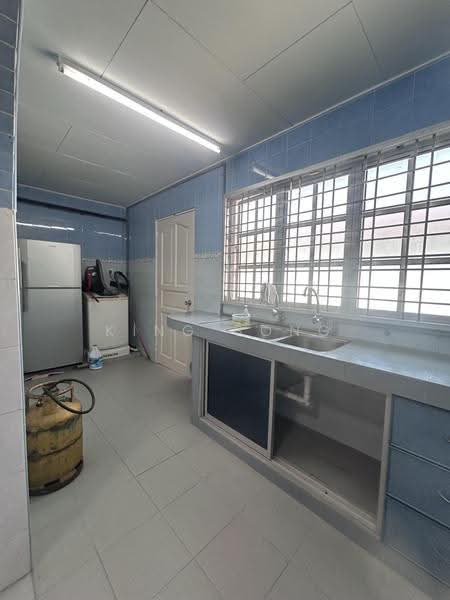 Rumah Teres 1-Tingkat untuk Disewa di Taman Bertam Perdana (Bertam) - King Song - Kitchen - PropertyGuru.com.my
