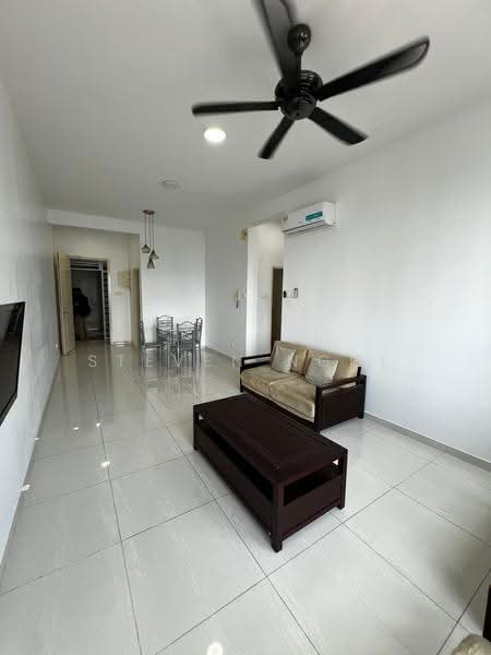 Kondominium untuk Disewa di SKS Pavillion Residences - Steven Ngoi - Living Room - PropertyGuru.com.my