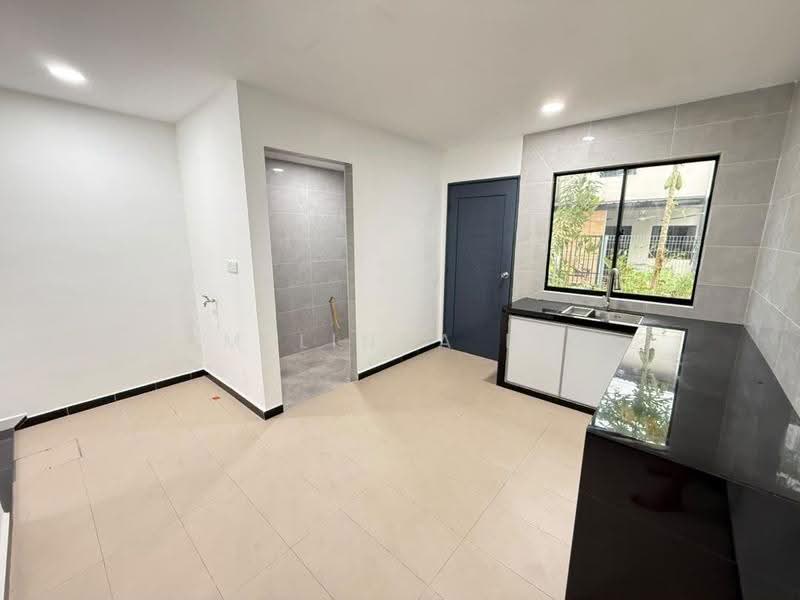 2-storey Terraced House for Sale in Taman Desa Jaya (Johor Bahru) - Melinda Ee - Kitchen - PropertyGuru.com.my