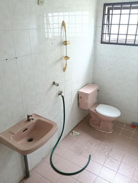 Bungalow House untuk Disewa di Taman Istimewa (Tebrau) - Ray Tung - Bathroom - PropertyGuru.com.my
