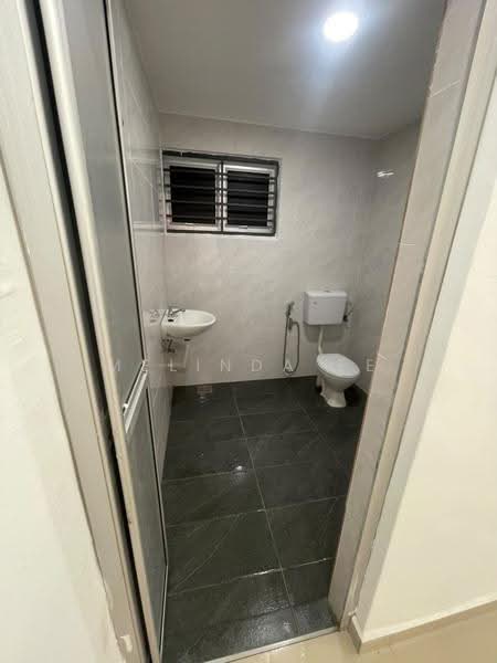 2-storey Terraced House for Sale in Taman Nora (Ulu Tiram) - Melinda Ee - Bathroom - PropertyGuru.com.my