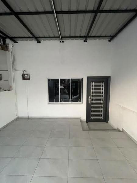 2-storey Terraced House for Sale in Taman Nora (Ulu Tiram) - Melinda Ee - Entrance - PropertyGuru.com.my