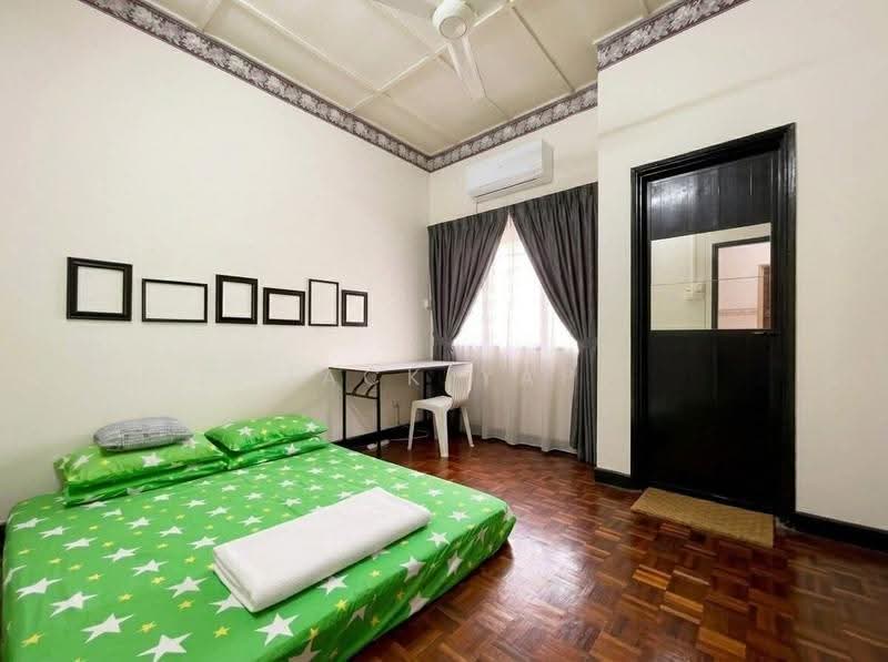 2-storey Terraced House for Sale in Bandar Sri Damansara (Selangor) - Jack Yap - Bedroom - PropertyGuru.com.my