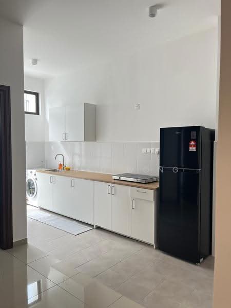 2-storey Terraced House for Sale in Setia Safiro (Cyberjaya) - Jared Wong - Kitchen - PropertyGuru.com.my