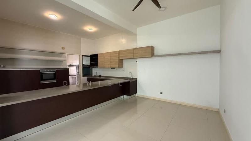 Semi-Detached House for Rent in East Ledang (Iskandar Puteri (Nusajaya)) - Daniel Yong - Kitchen - PropertyGuru.com.my