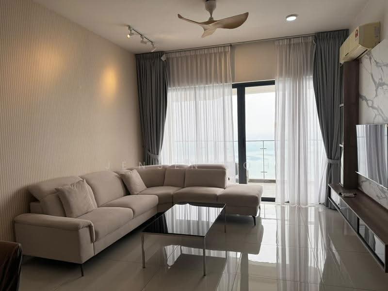 Kondominium untuk Disewa di Royal Strand @ Country Garden Danga Bay - Jensen Goh - Living Room - PropertyGuru.com.my