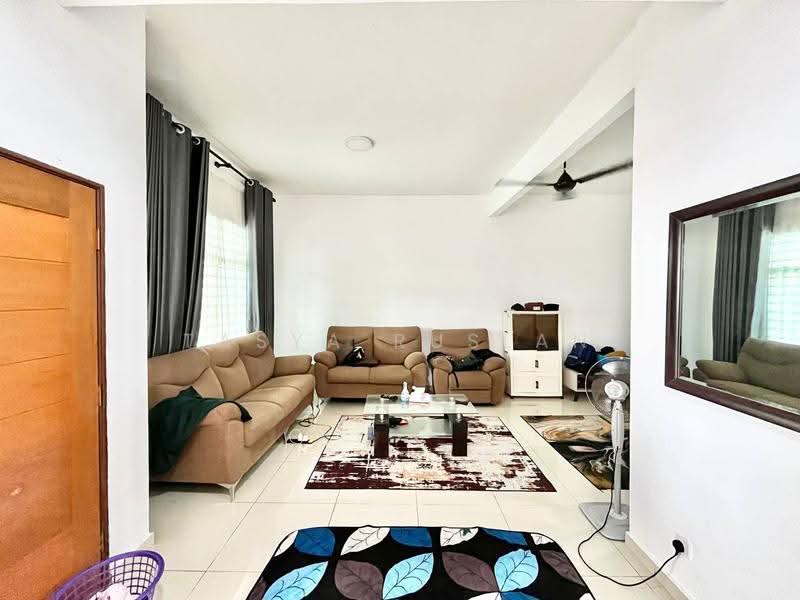 2-storey Terraced House for Sale in Seksyen 30 (Shah Alam) - Tasya Ruslan - PropertyGuru.com.my