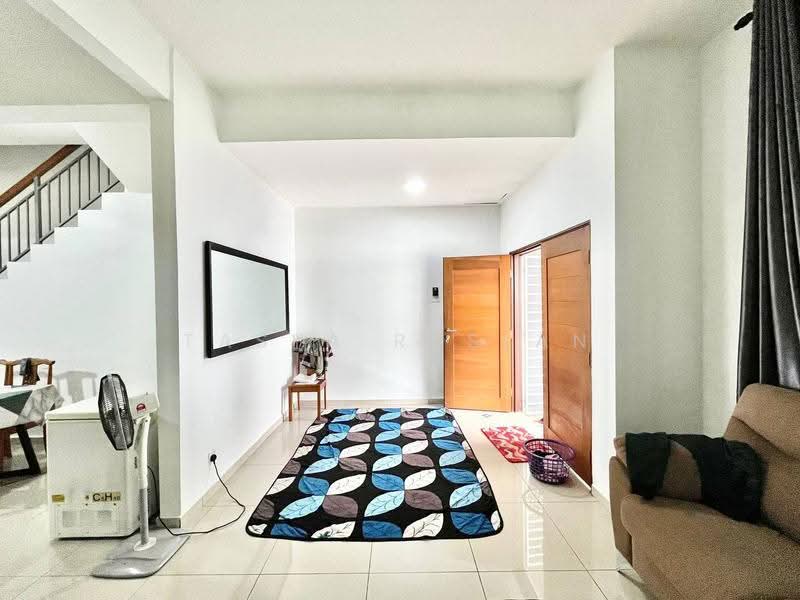 2-storey Terraced House for Sale in Seksyen 30 (Shah Alam) - Tasya Ruslan - PropertyGuru.com.my